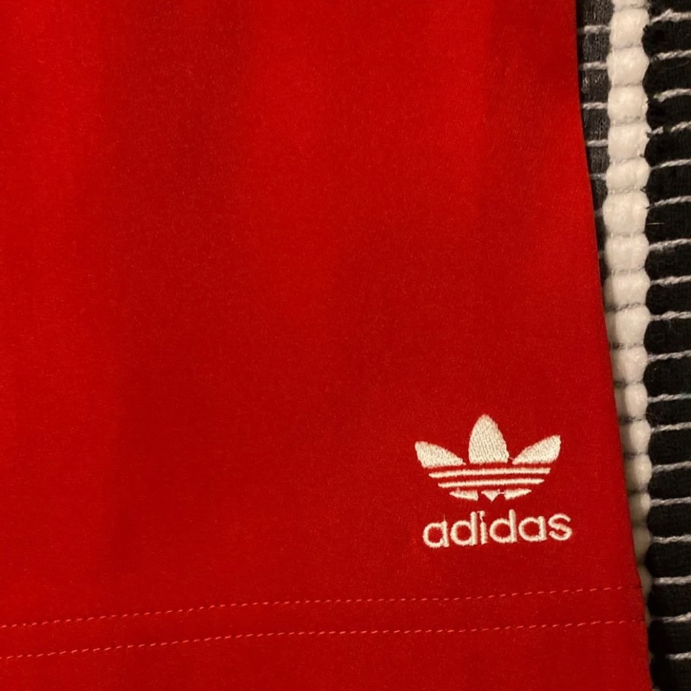 Adidas - Picture 5 of 6